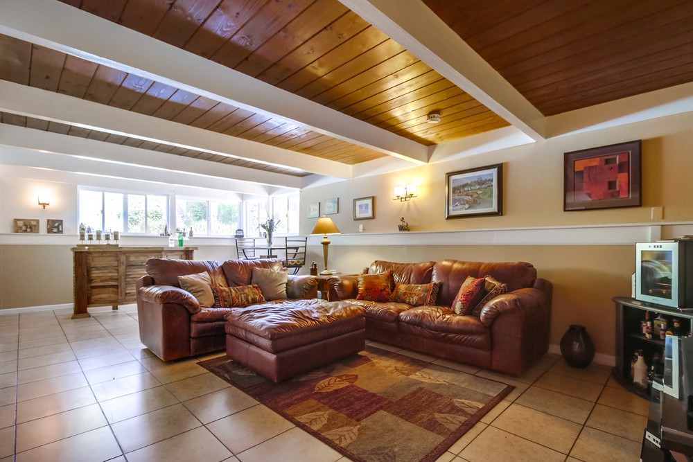 Virtual tour photo 12 of 55 for 6225 Pearl Lake Ave