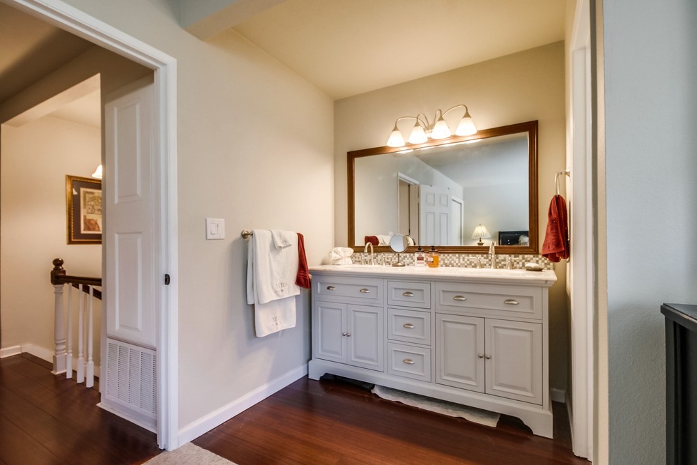 Virtual tour photo 31 of 55 for 6225 Pearl Lake Ave