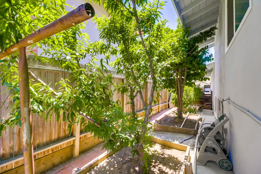 Virtual tour photo 54 of 55 for 6225 Pearl Lake Ave