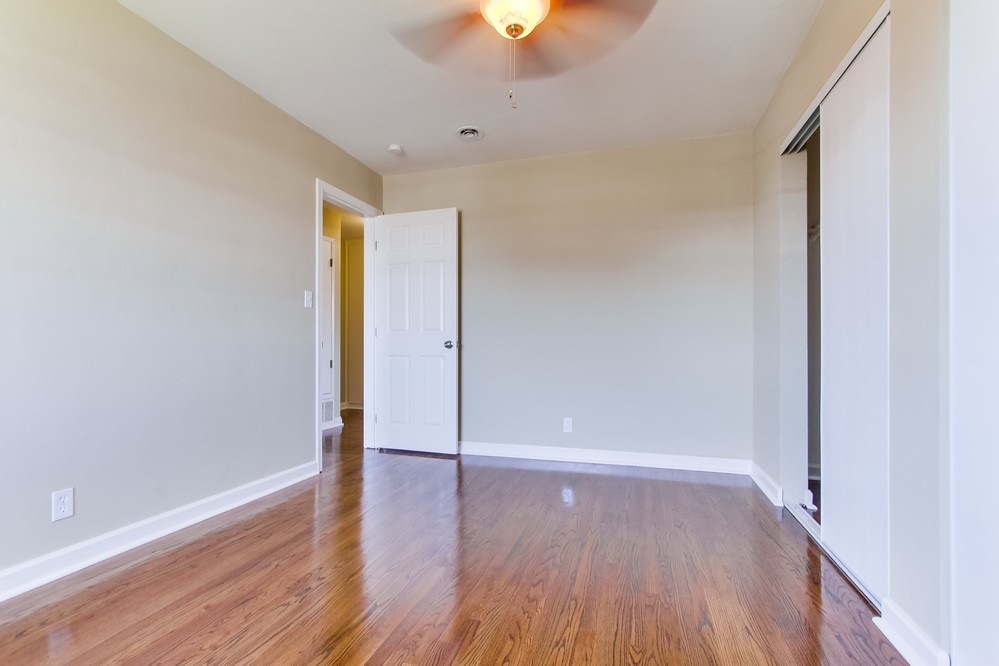 Virtual tour photo 33 of 37 for 6230 Roanoke Street