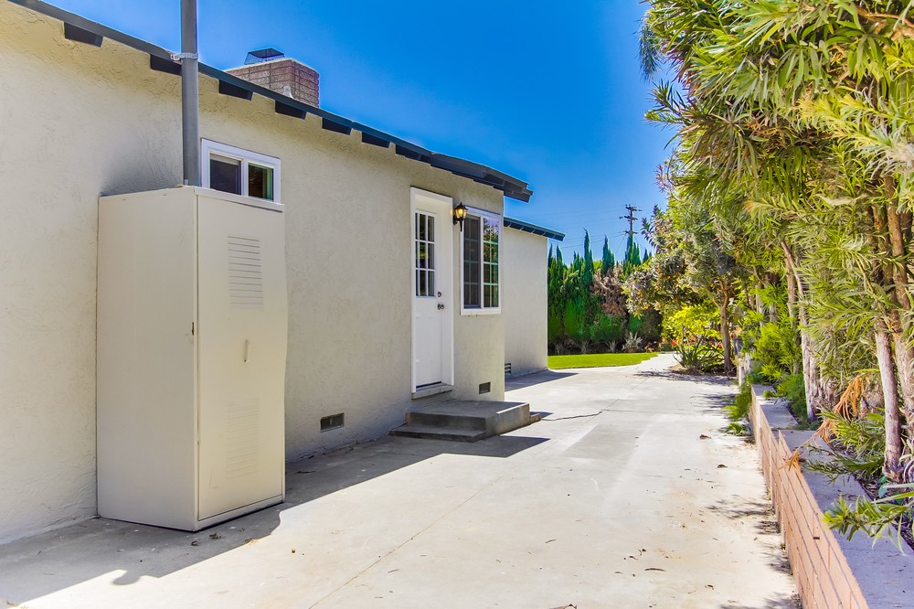 Virtual tour photo 34 of 37 for 6230 Roanoke Street
