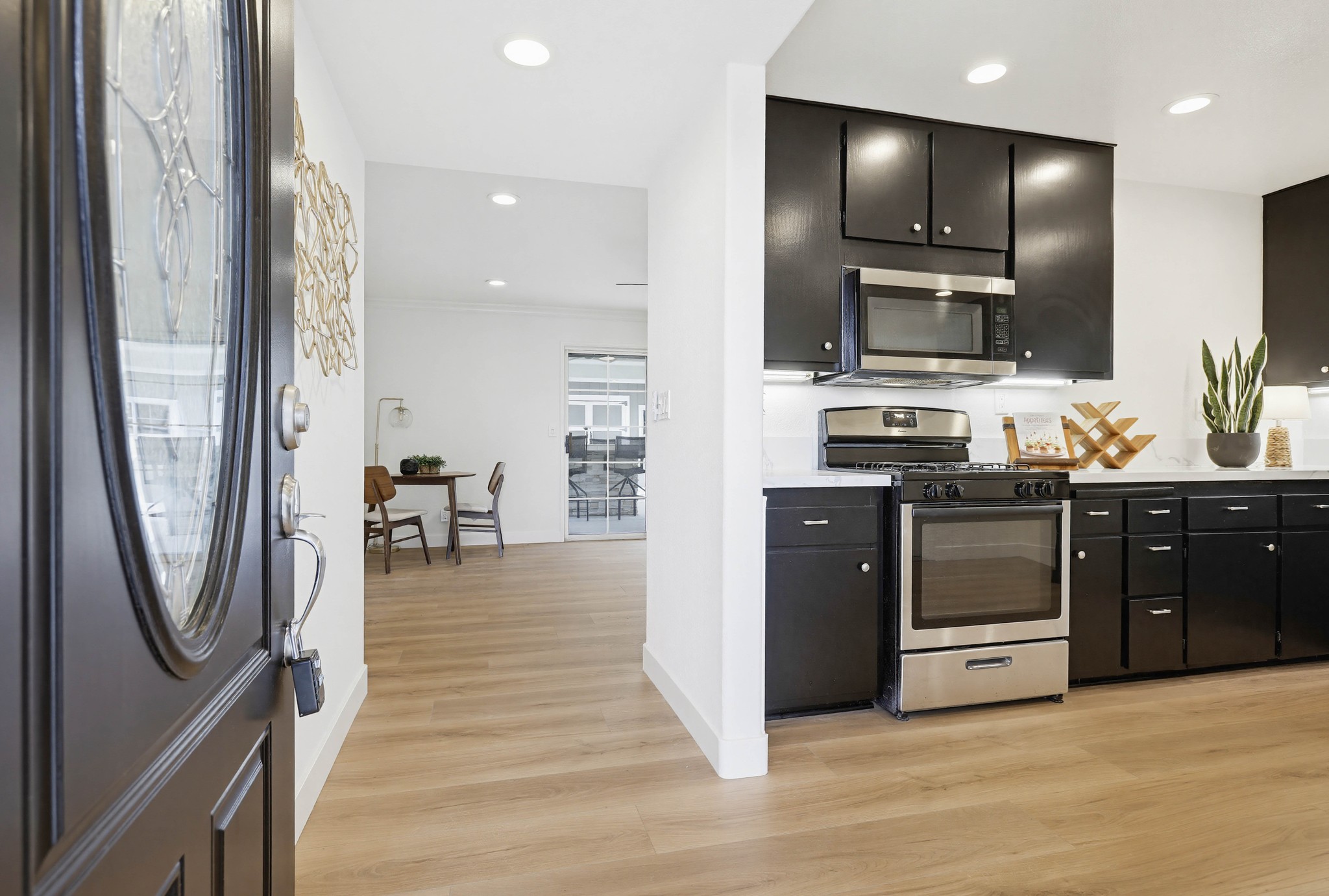 Virtual tour photo 6 of 65 for 6231 Amy Ave