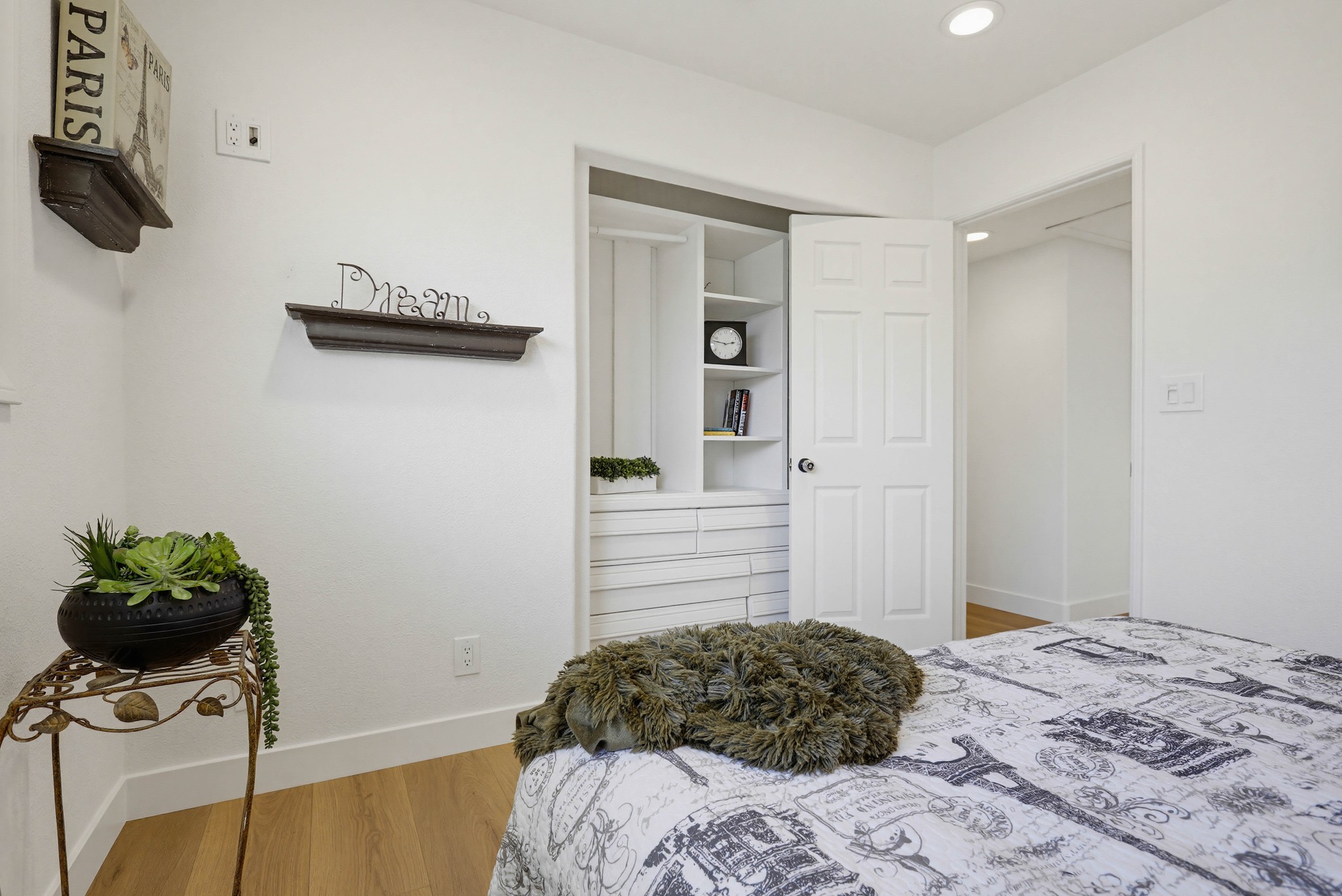 Virtual tour photo 37 of 65 for 6231 Amy Ave
