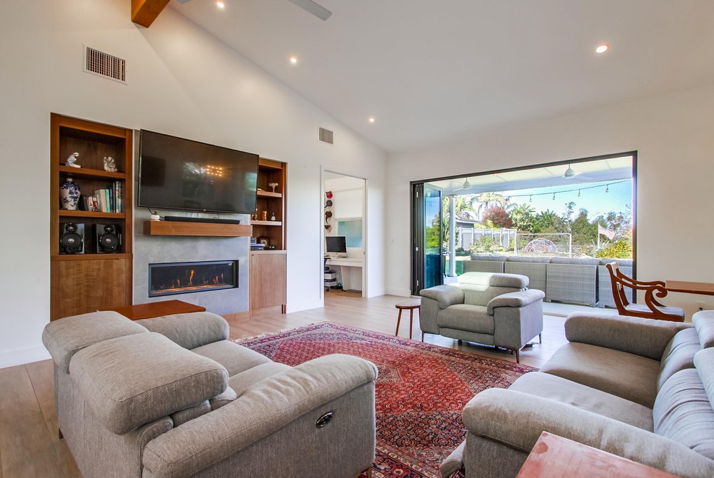 Virtual tour photo 6 of 41 for 6231 Branting St