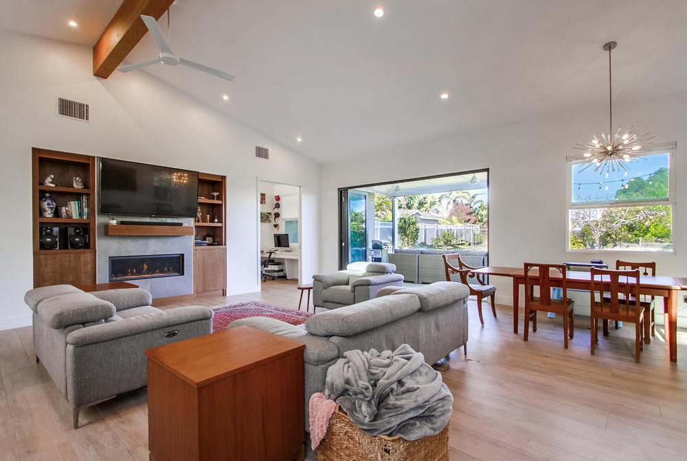 Virtual tour photo 7 of 41 for 6231 Branting St