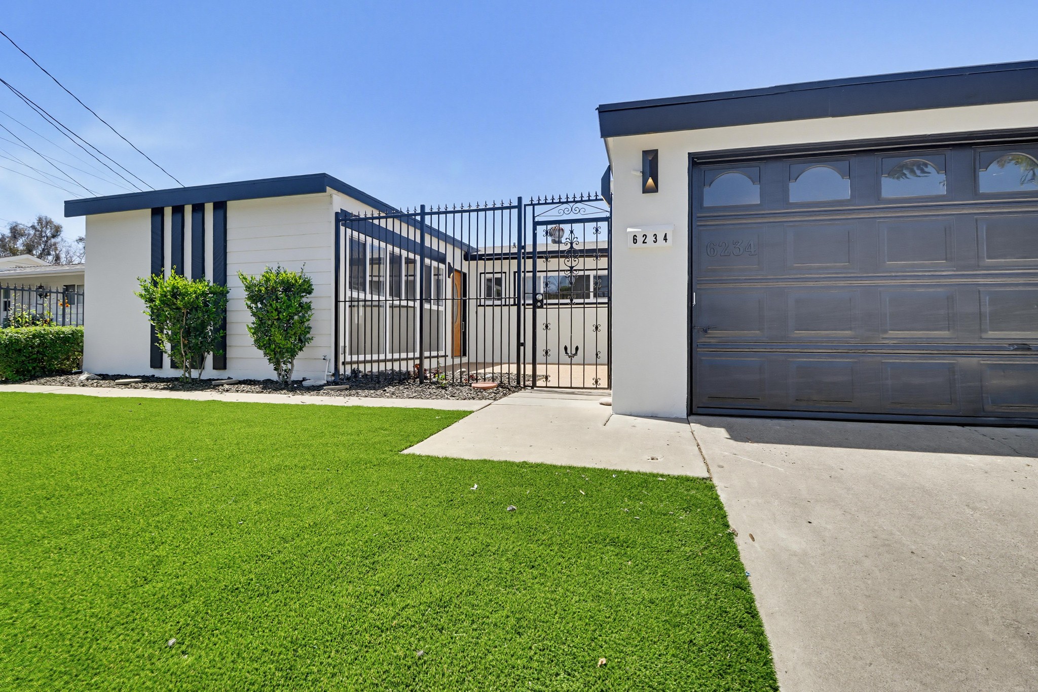 Virtual tour photo 5 of 49 for 6234 Crawford St