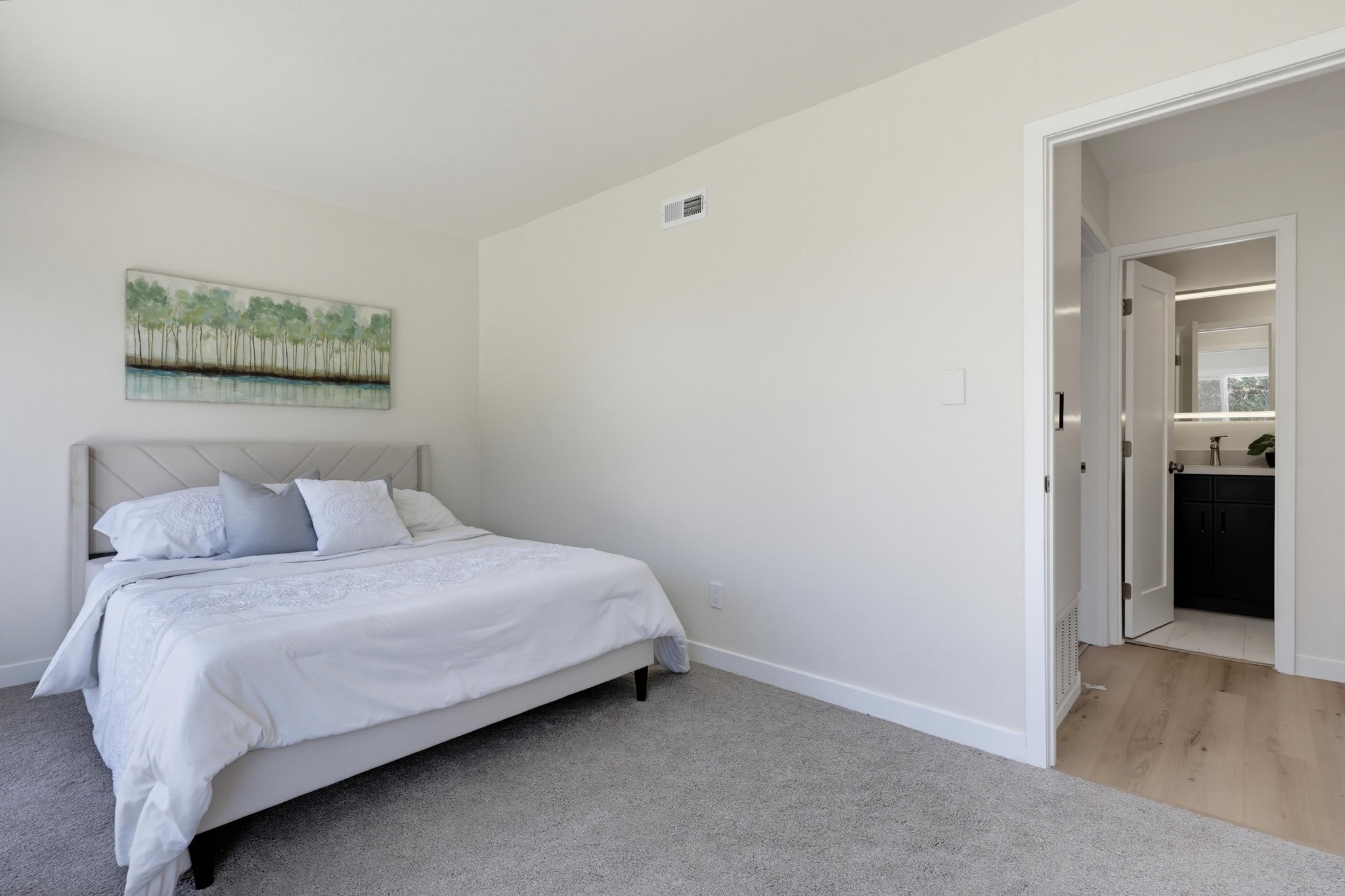 Virtual tour photo 41 of 64 for 6234 Crawford St