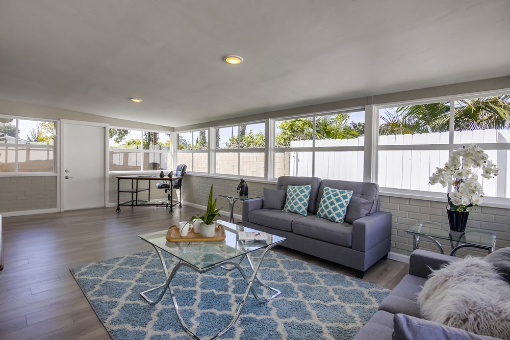 Virtual tour photo 11 of 40 for 6244 Lake Aral Dr