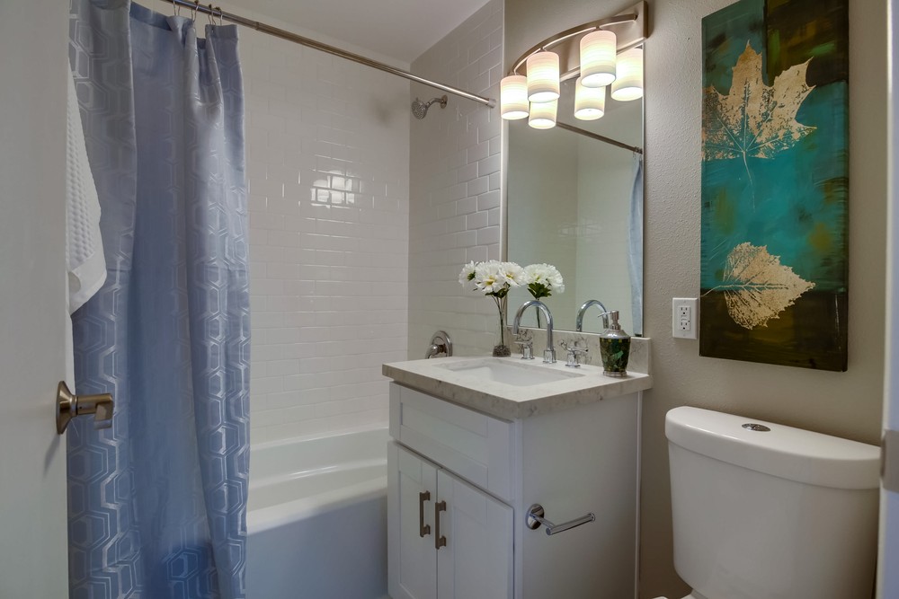 Virtual tour photo 37 of 40 for 6244 Lake Aral Dr