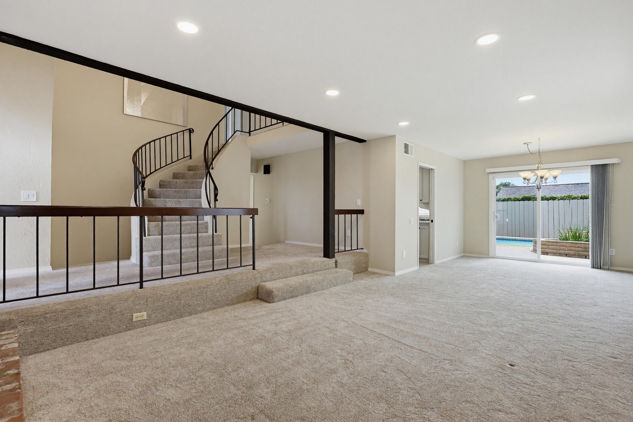 Virtual tour photo 10 of 69 for 6245 Hannon Ct