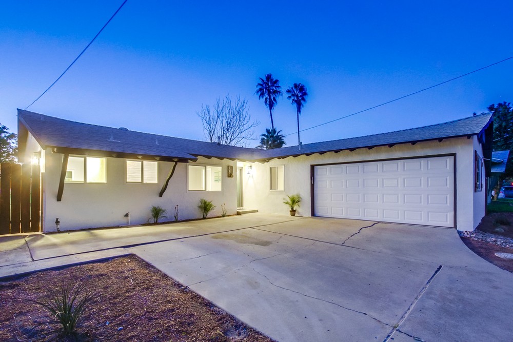 Virtual tour photo 4 of 45 for 6250 Lake Arrowhead Dr