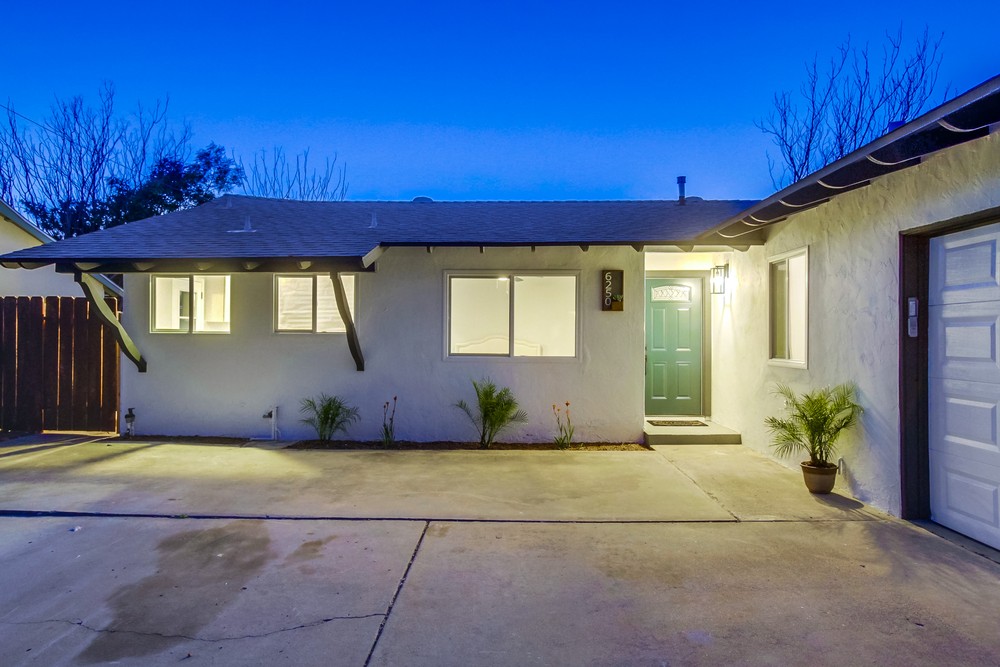 Virtual tour photo 5 of 45 for 6250 Lake Arrowhead Dr