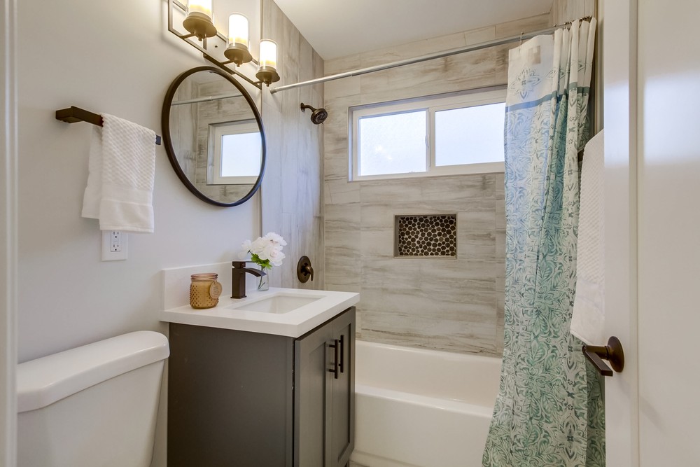 Virtual tour photo 32 of 45 for 6250 Lake Arrowhead Dr