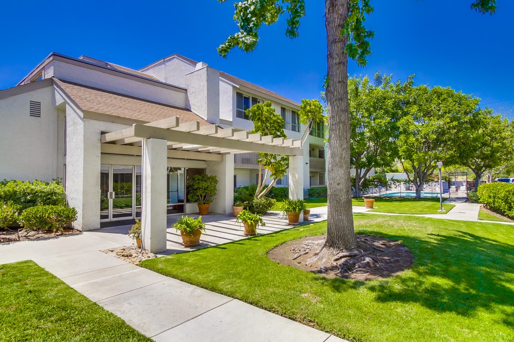 Virtual tour photo 22 of 21 for 6255 Rancho Mission Road #210
