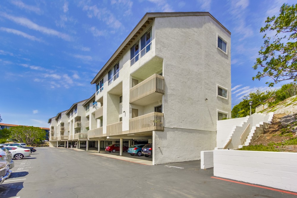Virtual tour photo 5 of 18 for 6255 Rancho Mission Road #301