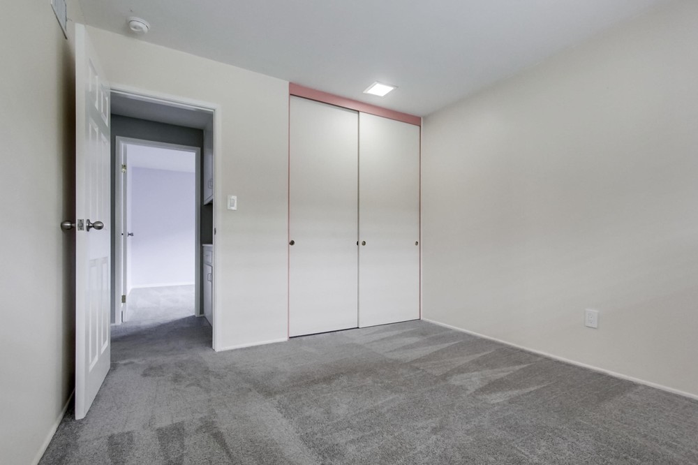 Virtual tour photo 36 of 49 for 6263 Cowles Mountain Blvd