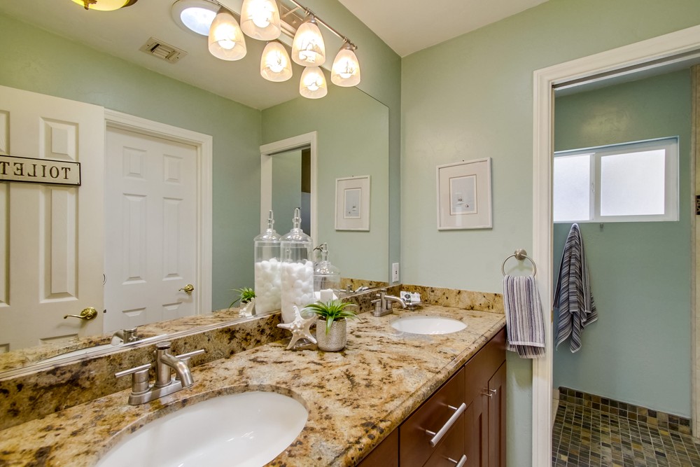Virtual tour photo 28 of 72 for 6264 Rockhurst Dr