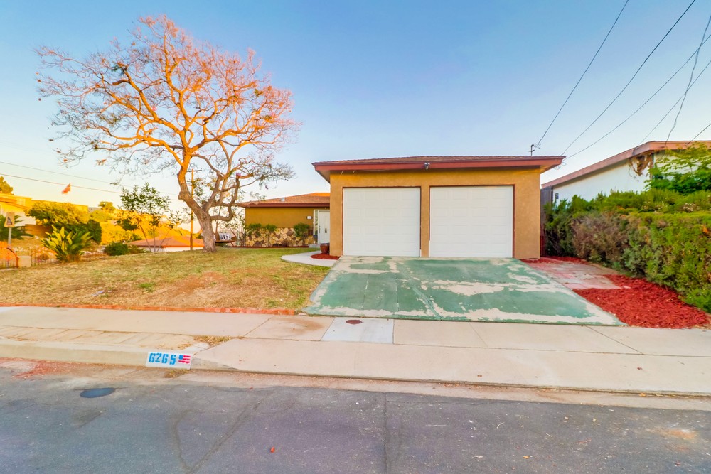 Virtual tour photo 32 of 56 for 6265 Viewpoint Dr