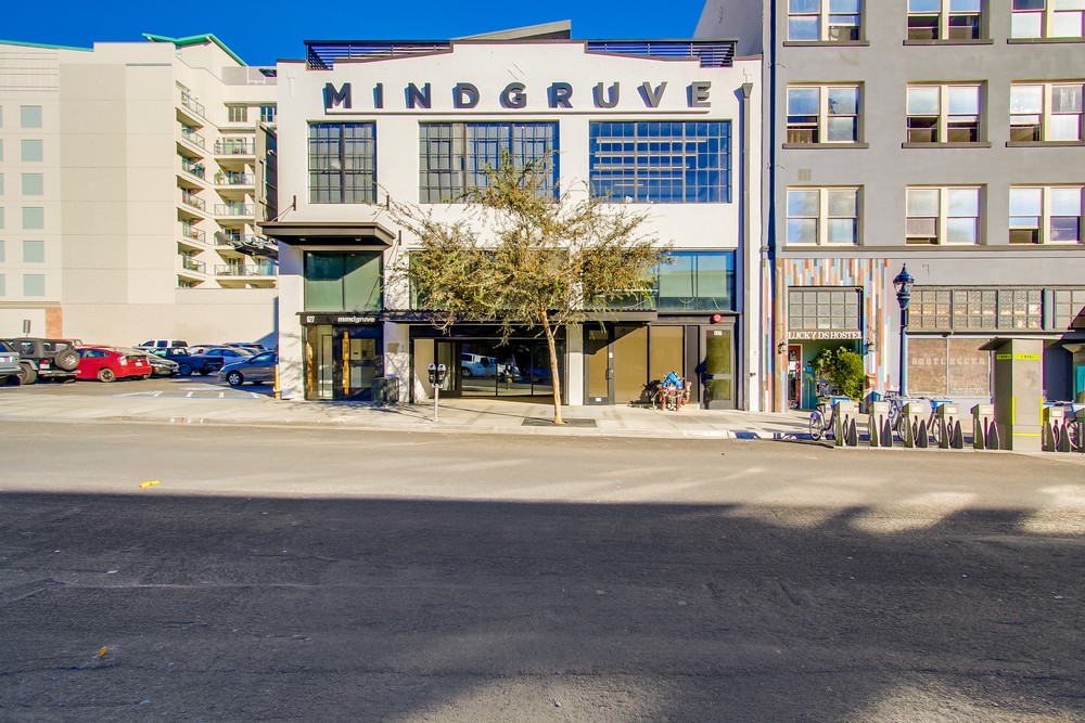 Virtual tour photo 1 of 49 for 627 Eighth Ave