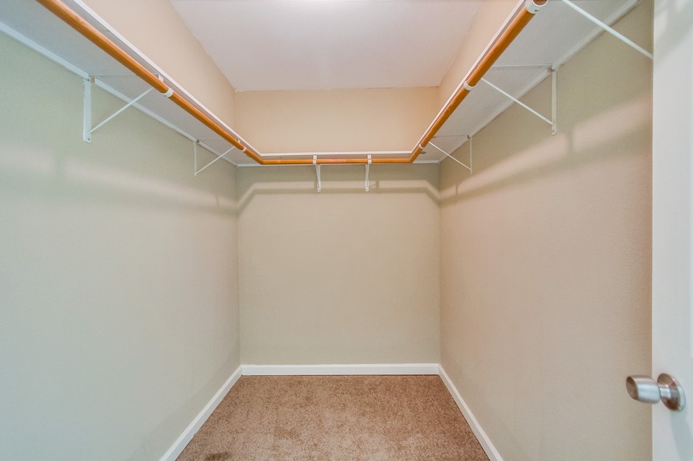Virtual tour photo 23 of 42 for 627 South 46th Street