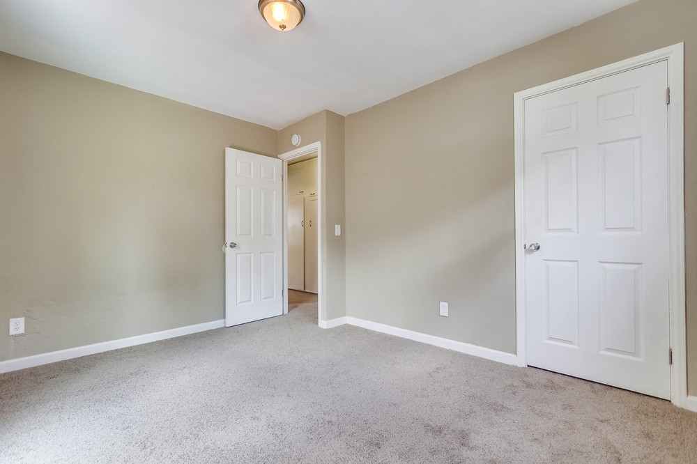 Virtual tour photo 32 of 42 for 627 South 46th Street