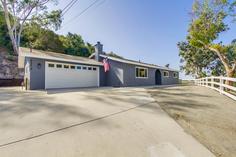 Virtual tour photo 1 of 49 for 6272 Radio Dr