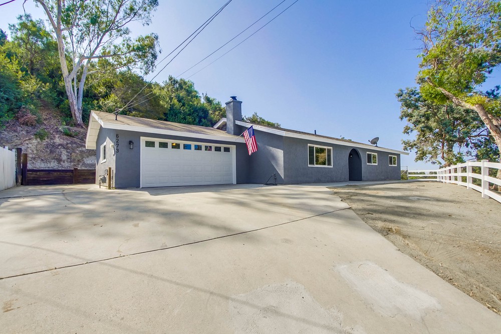Virtual tour photo 3 of 49 for 6272 Radio Dr