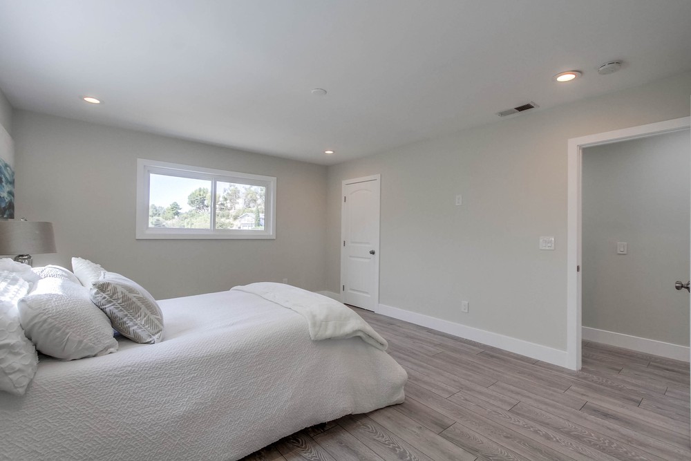 Virtual tour photo 28 of 49 for 6272 Radio Dr