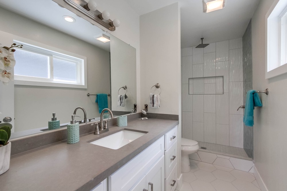 Virtual tour photo 31 of 49 for 6272 Radio Dr