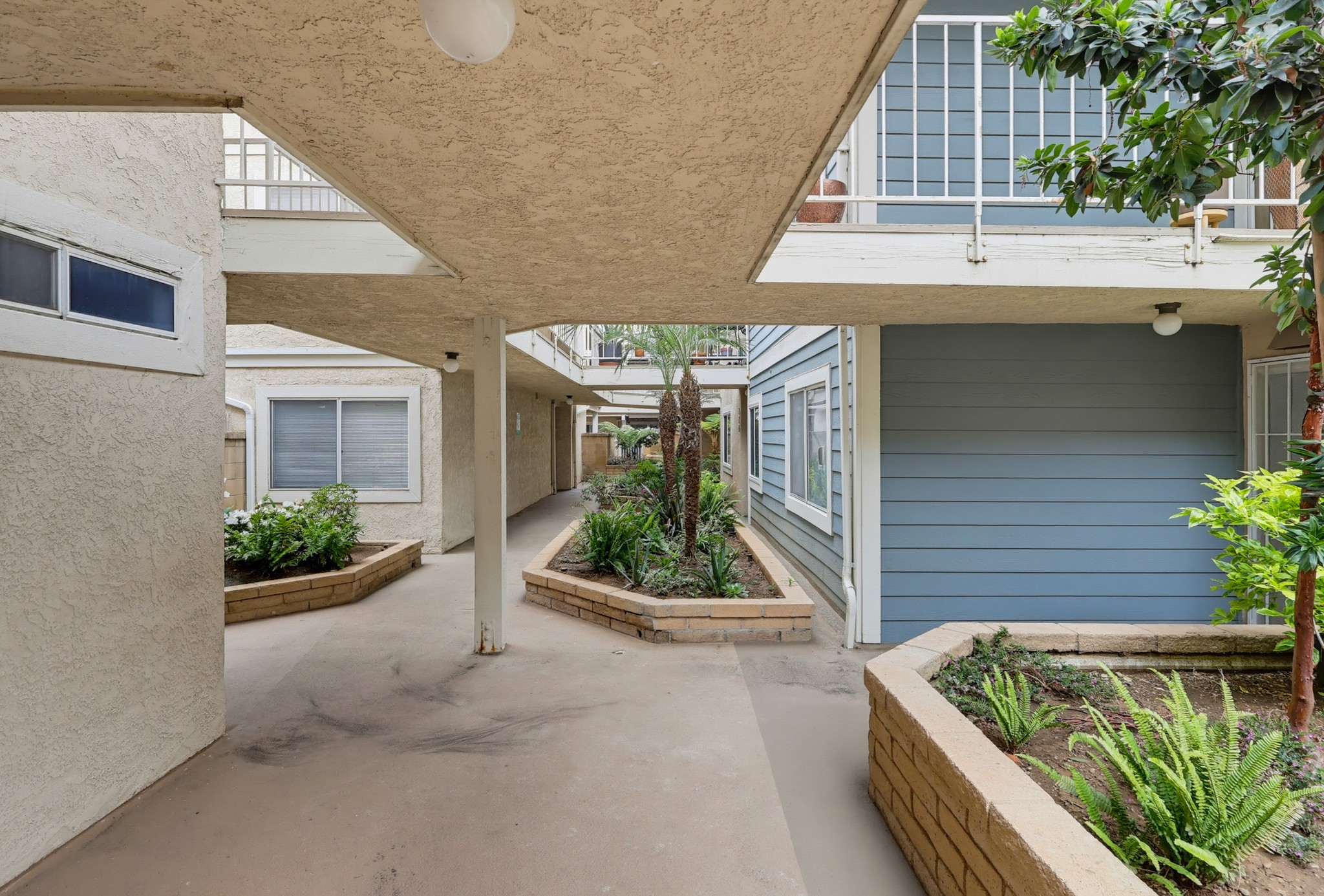 Virtual tour photo 12 of 63 for 628 Daisy Ave #22