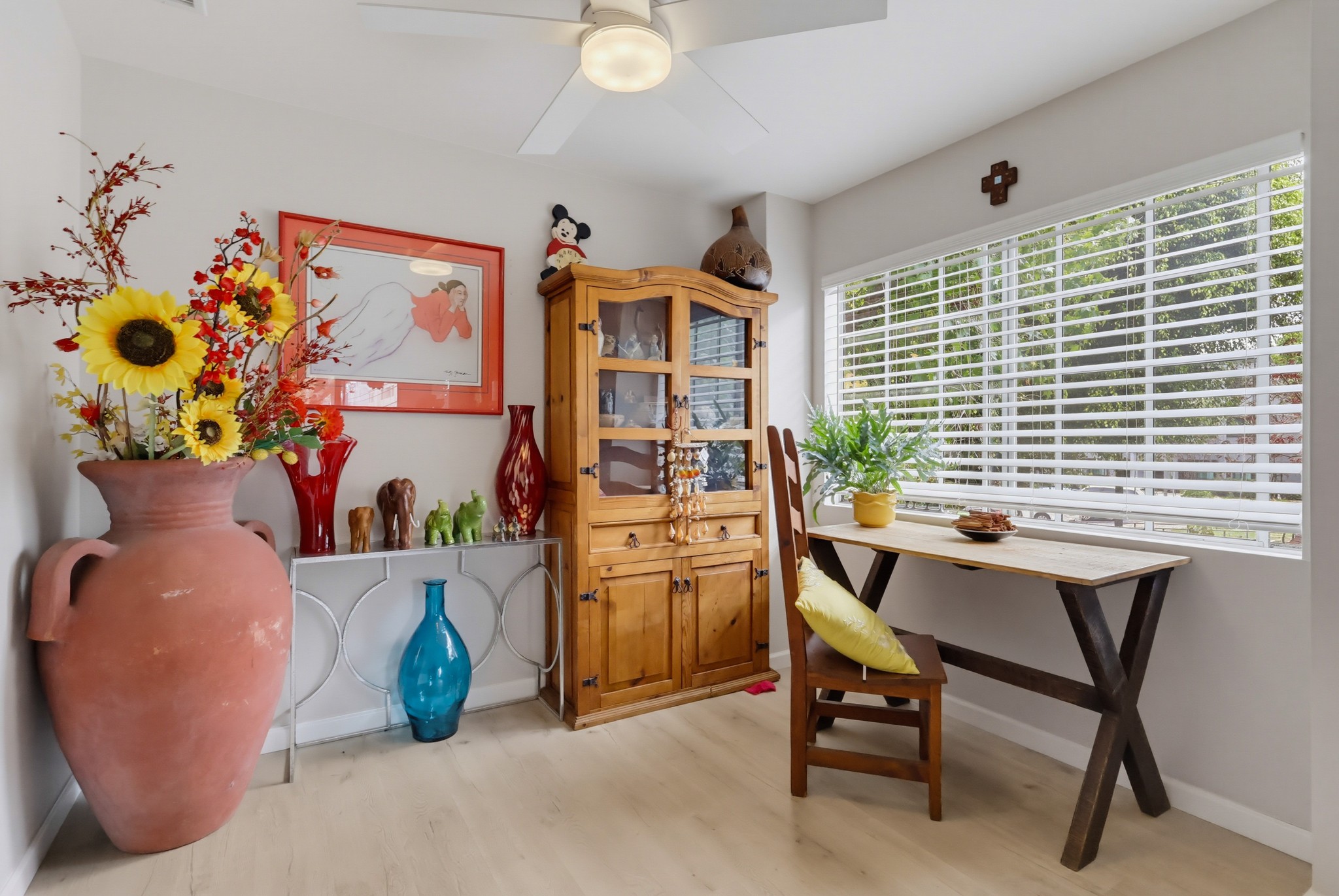 Virtual tour photo 23 of 63 for 628 Daisy Ave #22