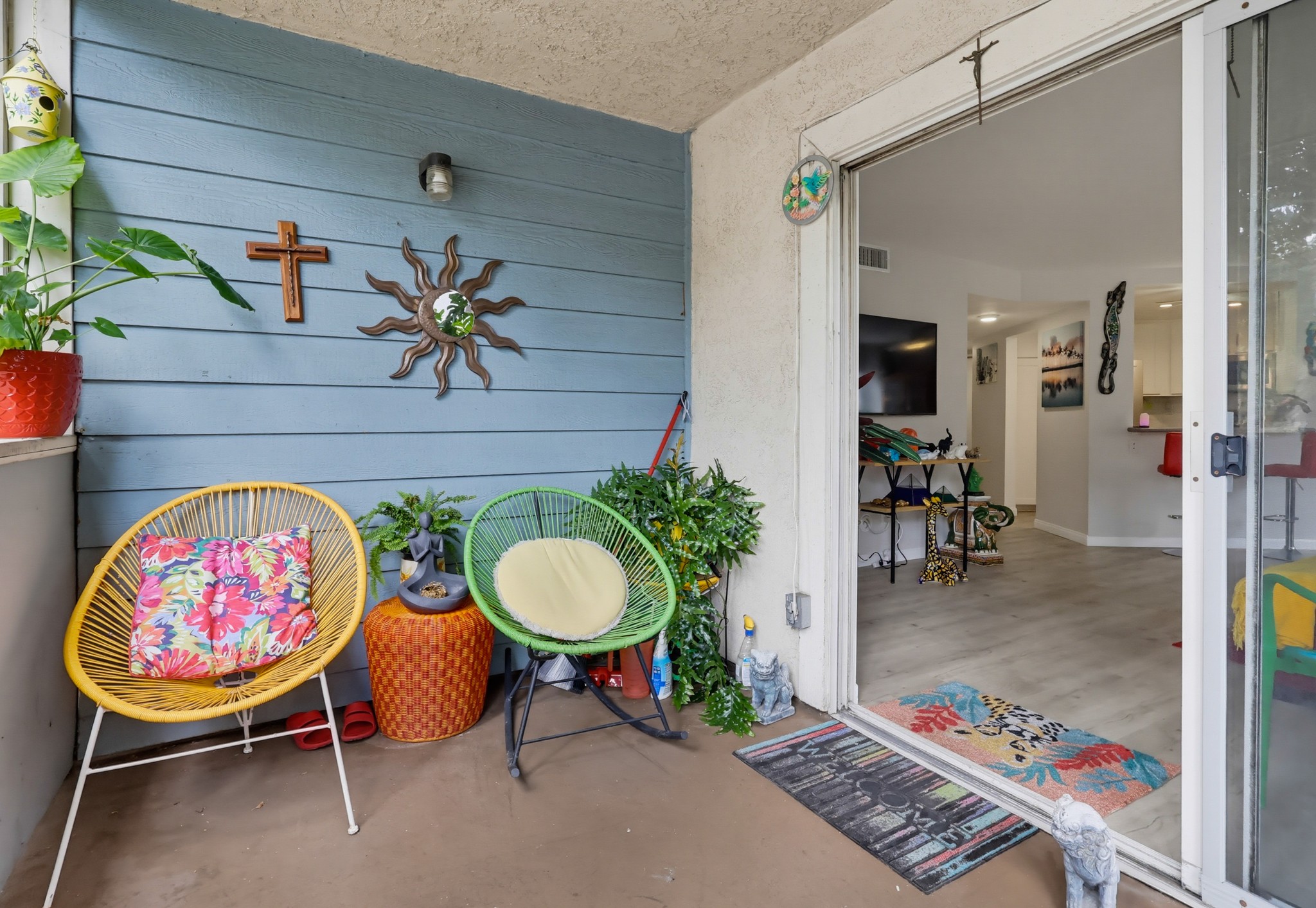 Virtual tour photo 47 of 63 for 628 Daisy Ave #22