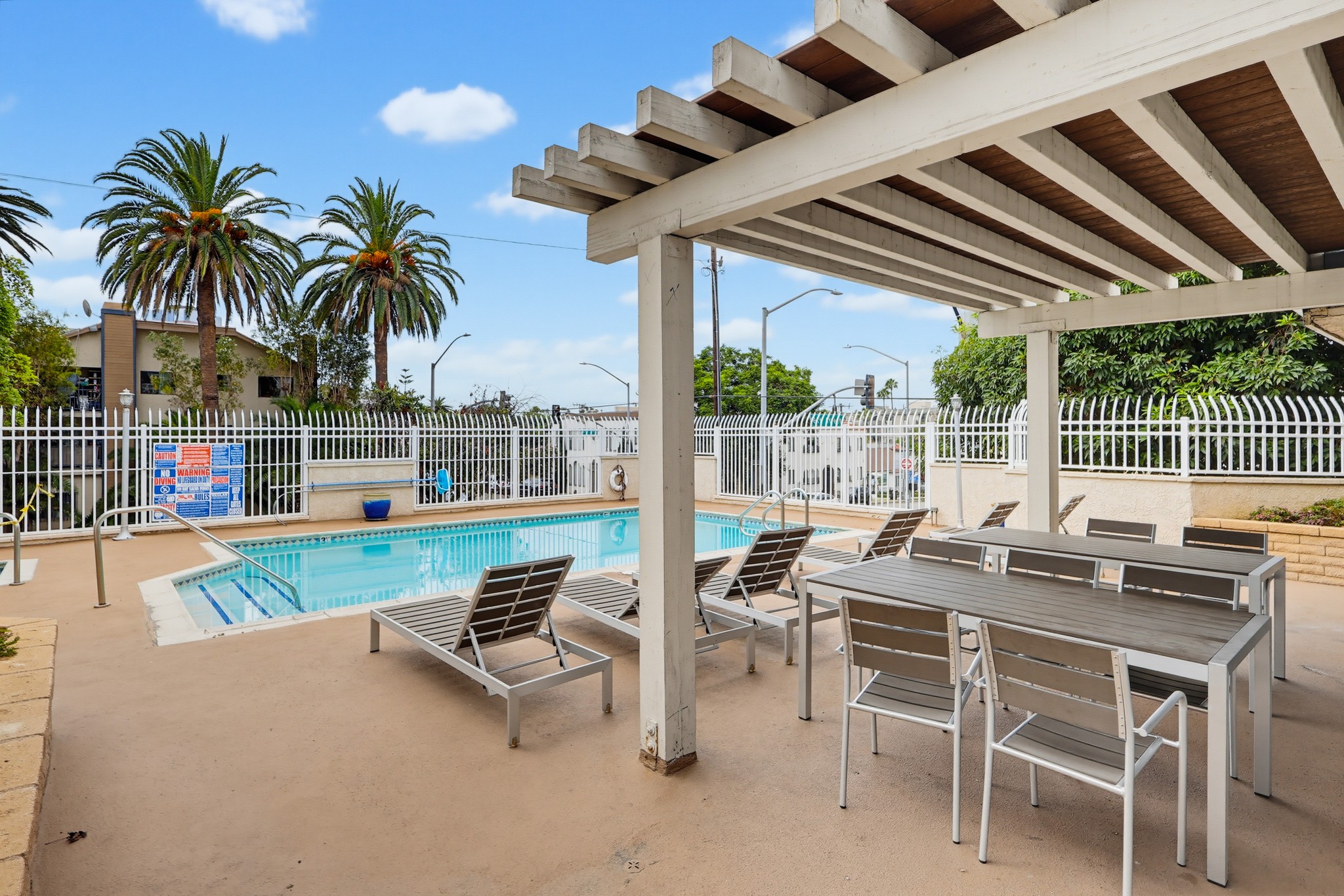 Virtual tour photo 52 of 63 for 628 Daisy Ave #22