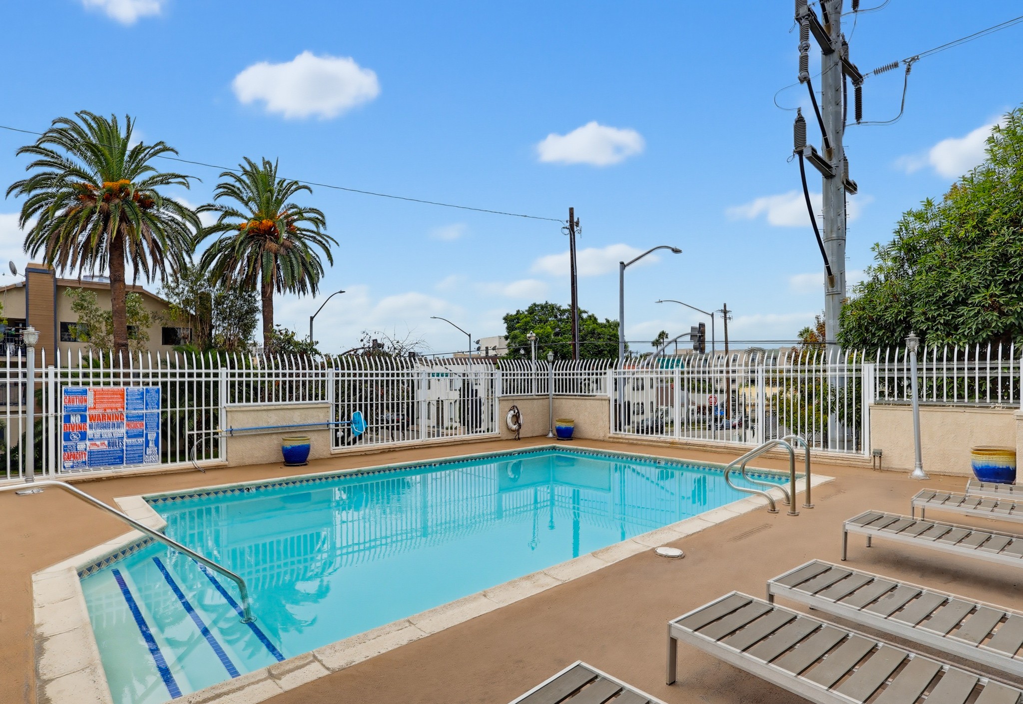 Virtual tour photo 53 of 63 for 628 Daisy Ave #22