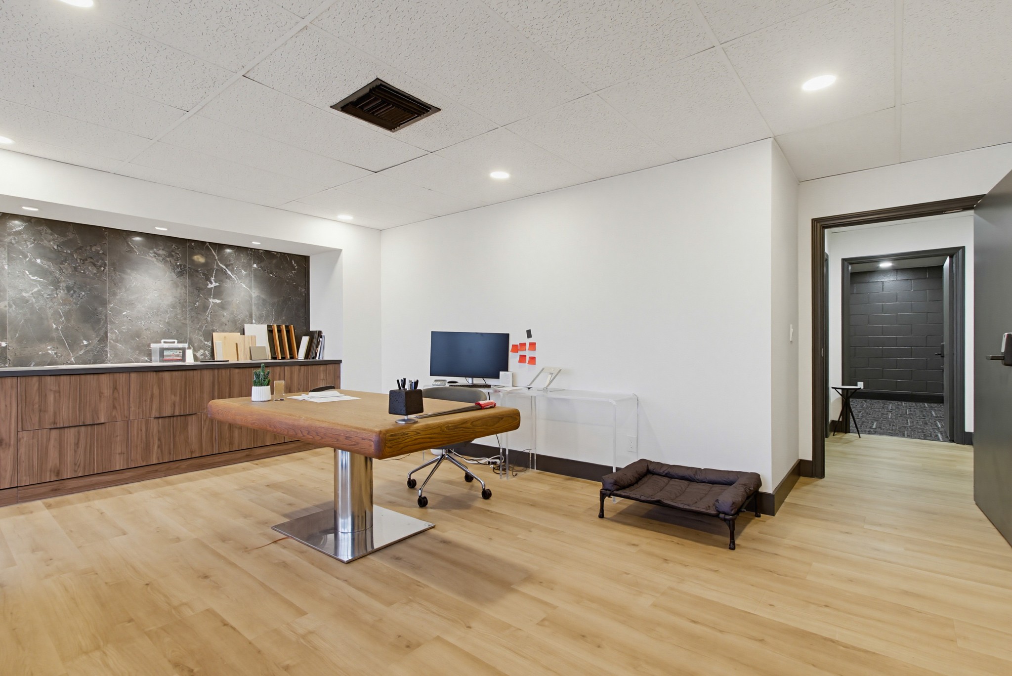 Virtual tour photo 9 of 78 for 6280 Riverdale St