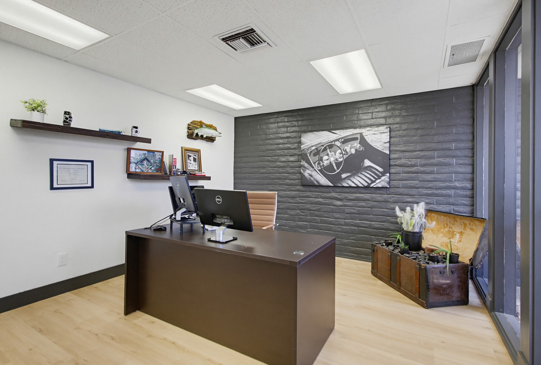Virtual tour photo 19 of 78 for 6280 Riverdale St