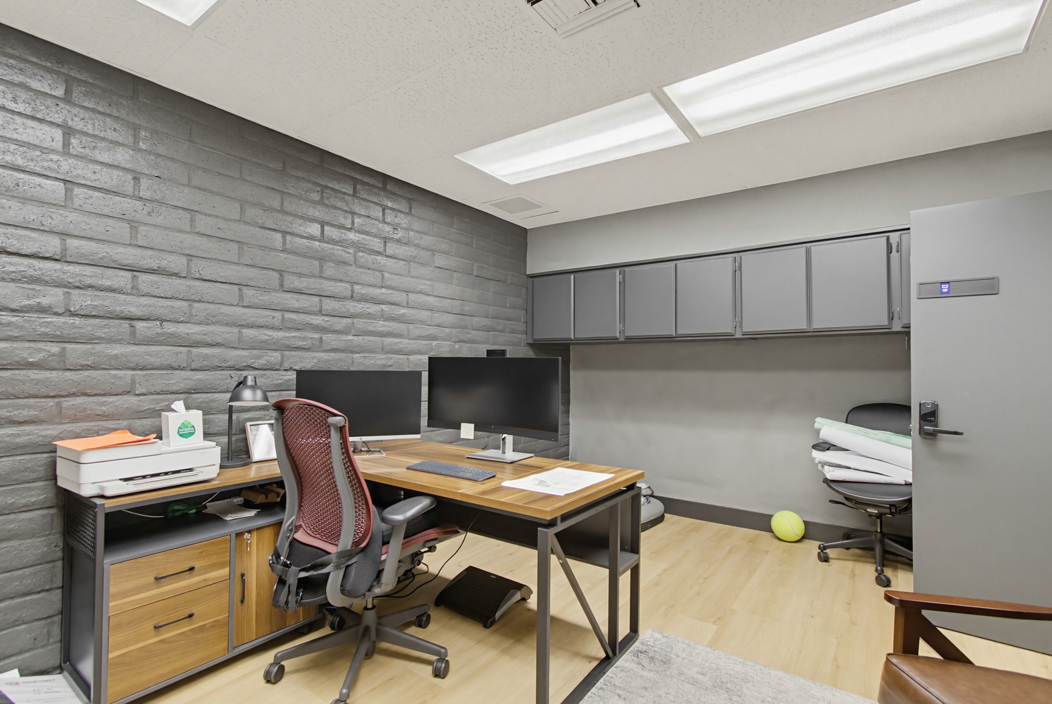 Virtual tour photo 23 of 78 for 6280 Riverdale St