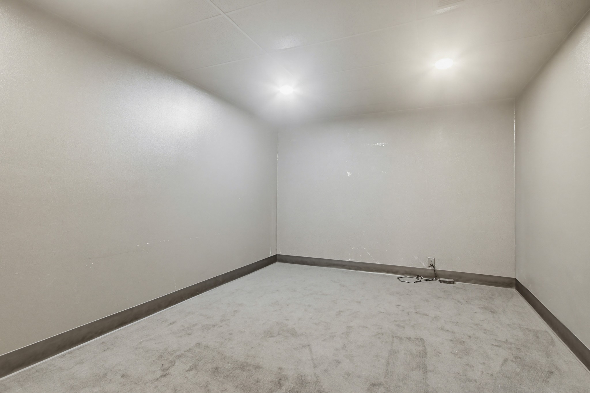 Virtual tour photo 44 of 78 for 6280 Riverdale St