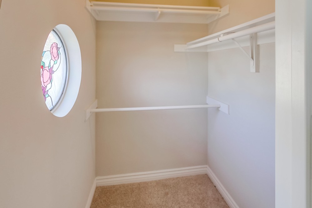 Virtual tour photo 19 of 31 for 6284 Lake Ariana Ave