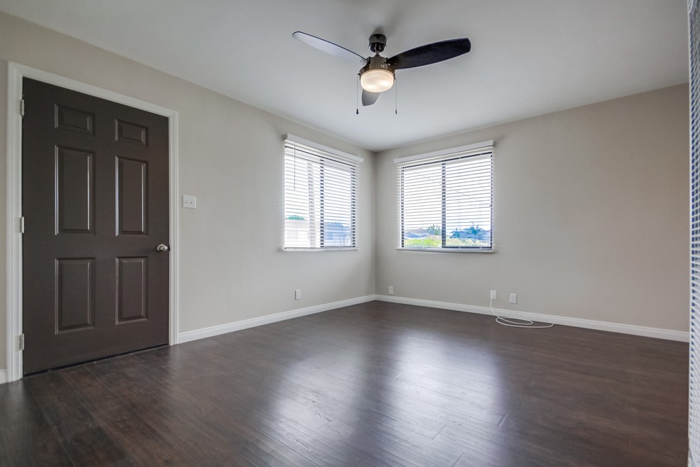 Virtual tour photo 9 of 39 for 6284 Osler St