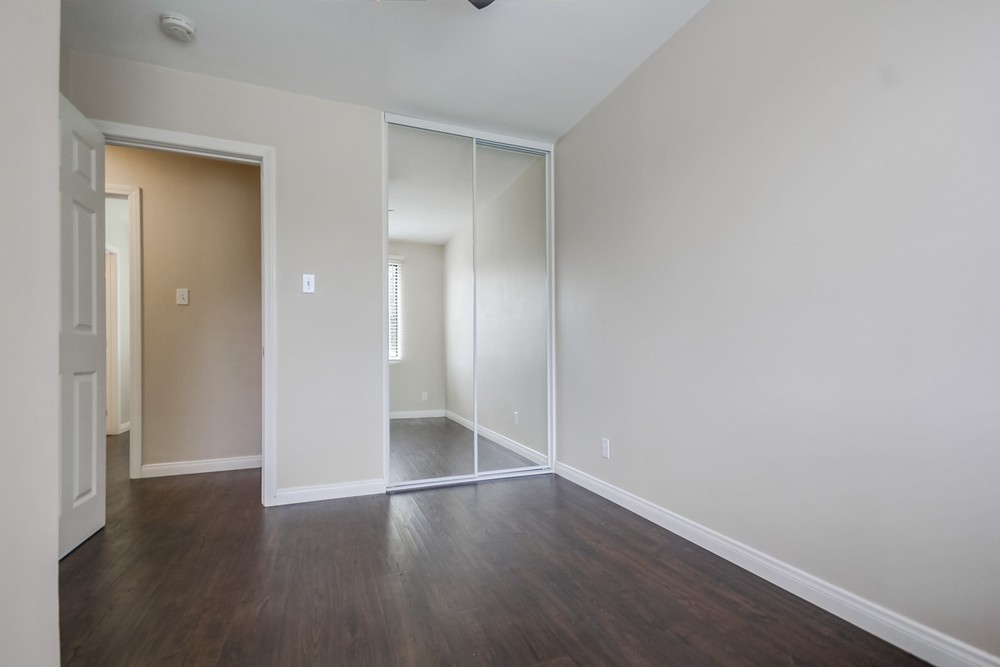Virtual tour photo 25 of 39 for 6284 Osler St