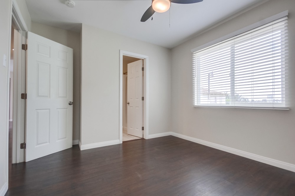 Virtual tour photo 28 of 39 for 6284 Osler St