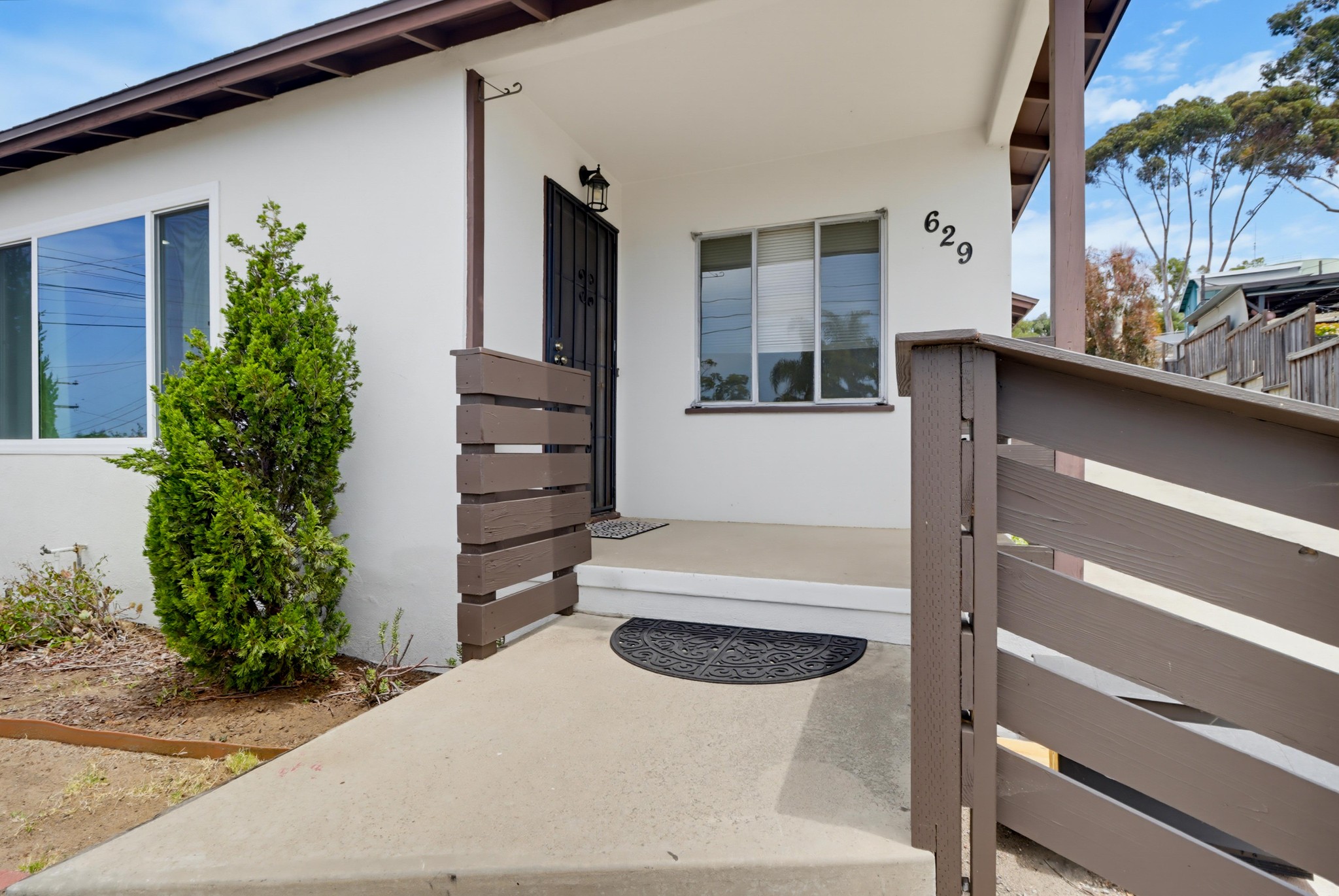 Virtual tour photo 4 of 35 for 629 Gretchen Rd