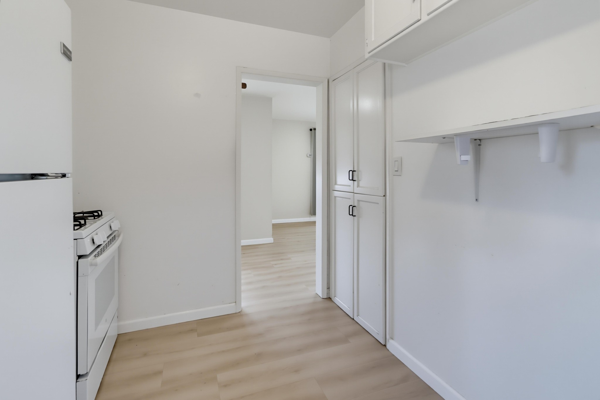 Virtual tour photo 14 of 35 for 629 Gretchen Rd