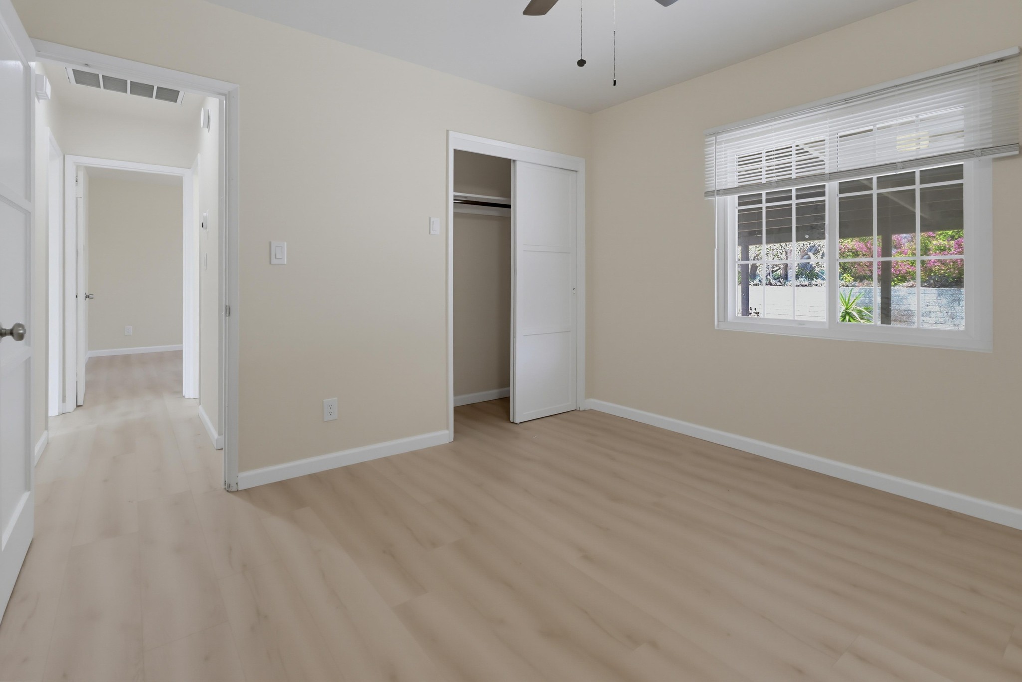 Virtual tour photo 24 of 35 for 629 Gretchen Rd
