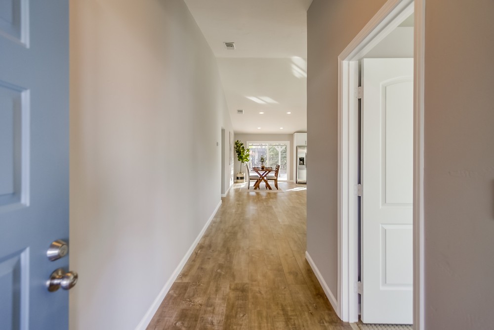 Virtual tour photo 9 of 47 for 6303 Lolly Ln