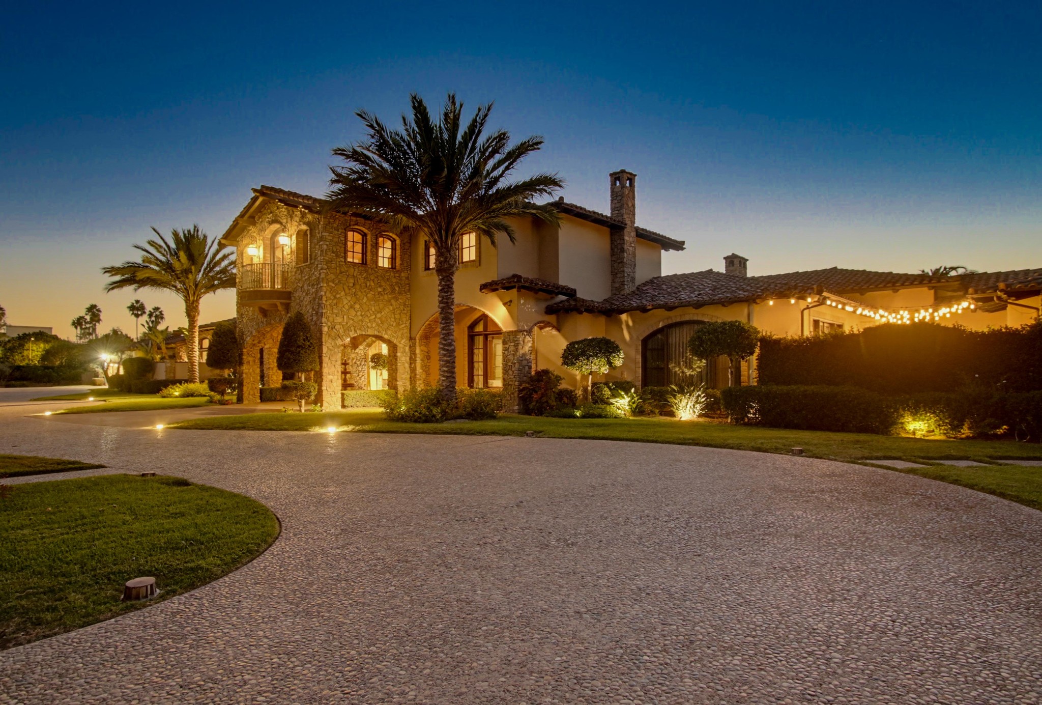 Virtual tour photo 1 of 59 for 6306 El Apajo