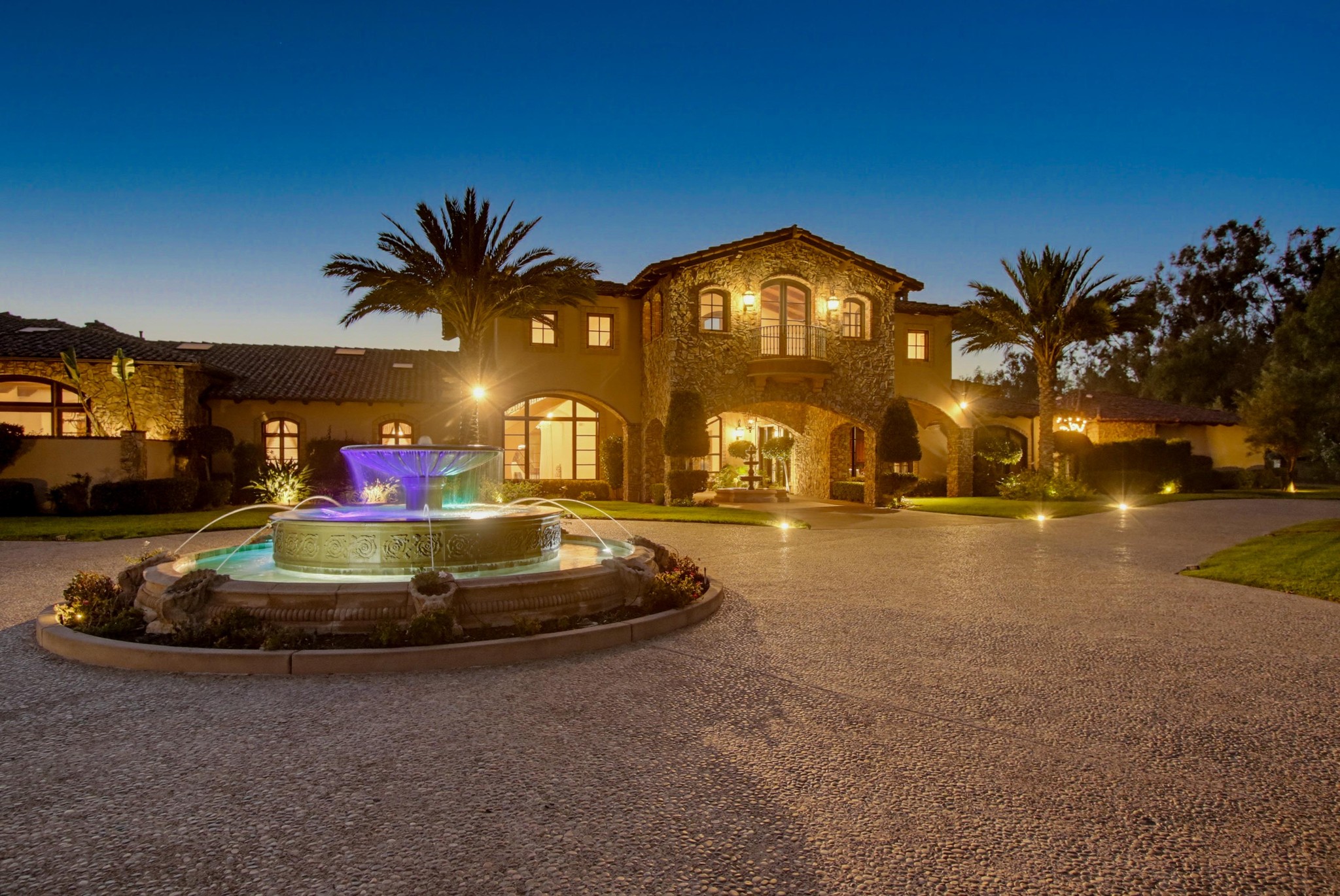 Virtual tour photo 4 of 59 for 6306 El Apajo