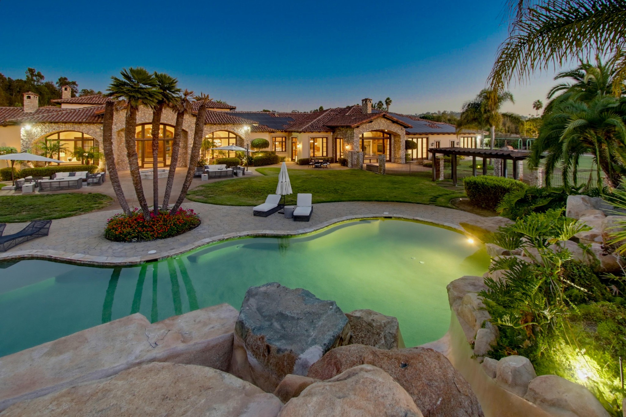 Virtual tour photo 59 of 59 for 6306 El Apajo