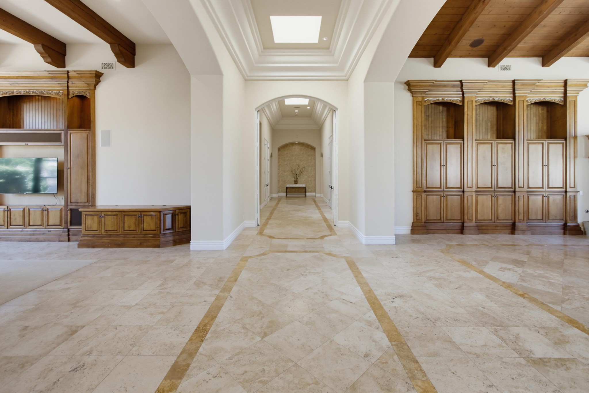 Virtual tour photo 13 of 59 for 6306 El Apajo